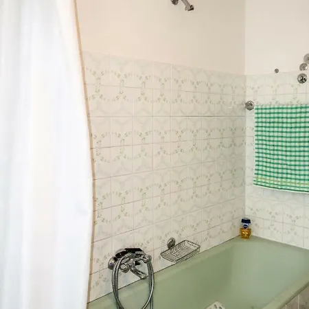Locazione Turistica Vecchia Scuola Appartement *